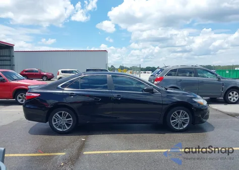 2016 Toyota Camry Se z USA, uszkodzony, nr VIN 4T1BF1FK5GU187305